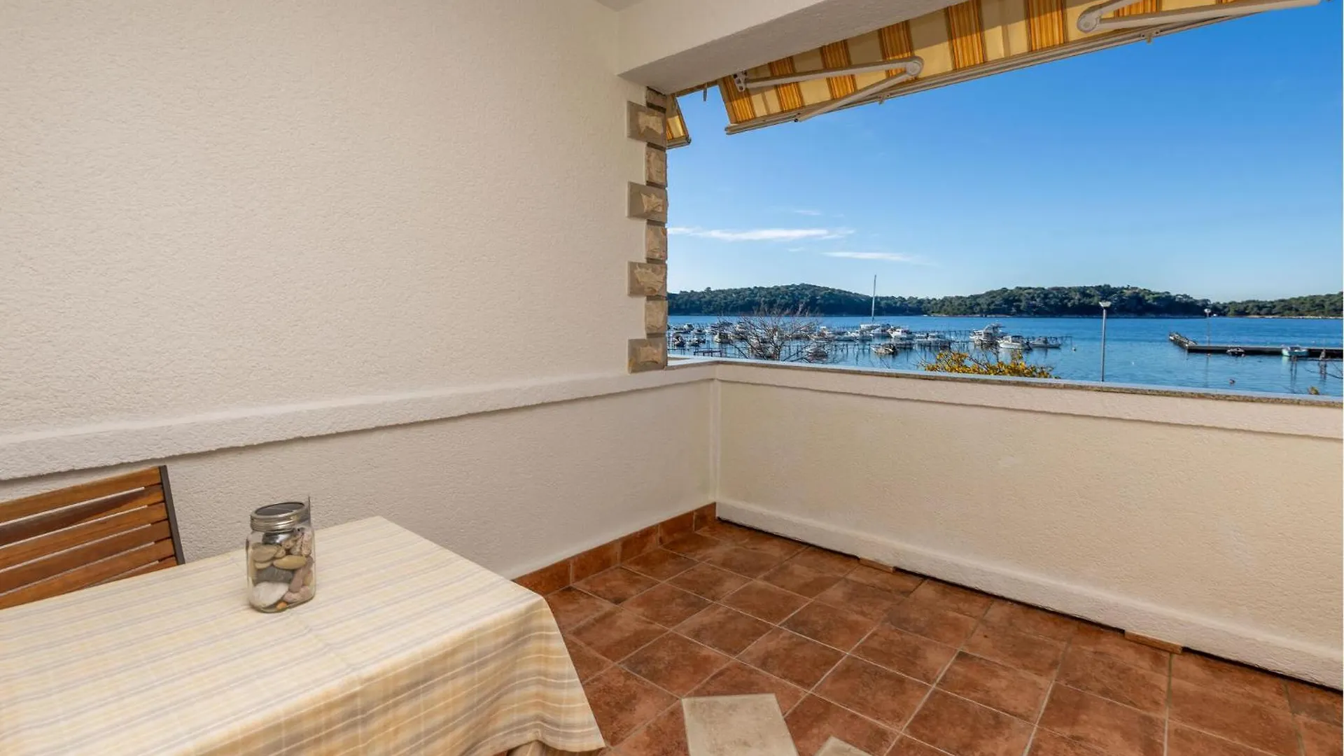 Awesome Apartment In Palit With Wifi location
